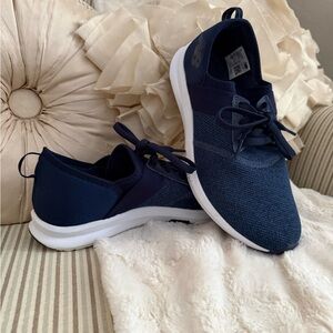 New Balance Light Weight Blue Fabric Sneakers Women’s Size 8